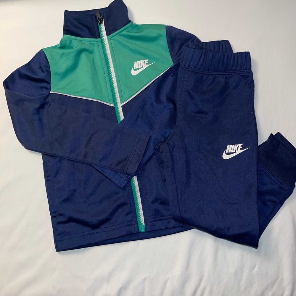Nike Toddler Boys Tracksuit Set